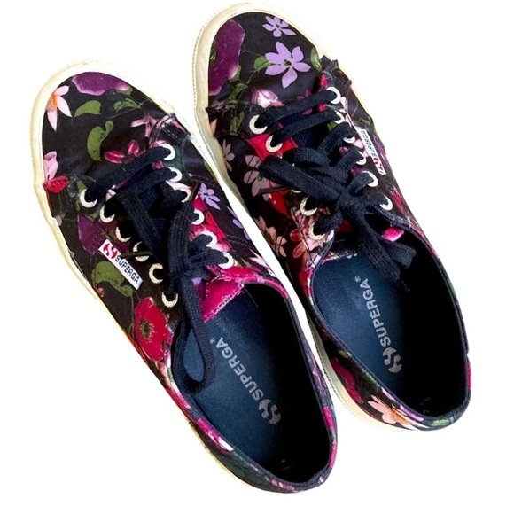Women’s SUPERGA Anthropologie Sneakers Floral Print Multicolor Size 9 - Picture 4 of 6